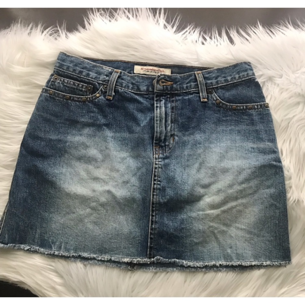 Abercrombie & Fitch Raw Edge Denim Mini Skirt